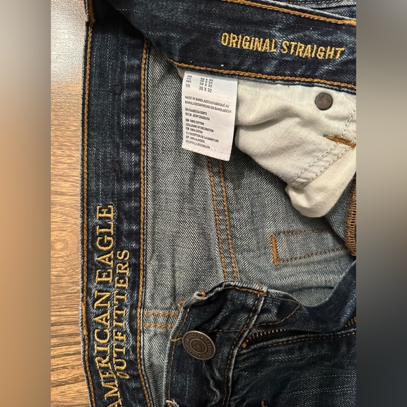 American Eagle - Original Straight Jeans - 30W 32L - Picture 3 of 3